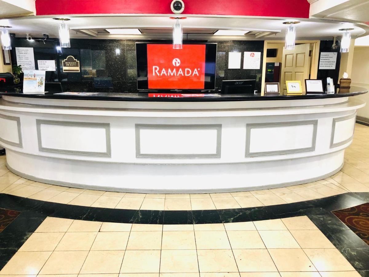Ramada By Wyndham Birmingham Airport Hotel Exterior photo